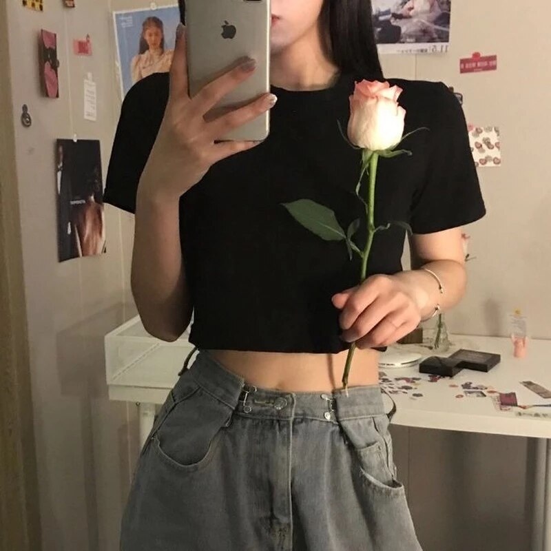 Women's Cropped Solid Slim Casual Fashion Preppy Basic Korean Style Tops (3 Colors)