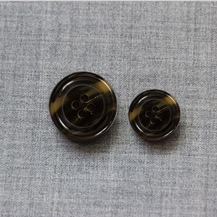 UREA Button  - UREBUT0047