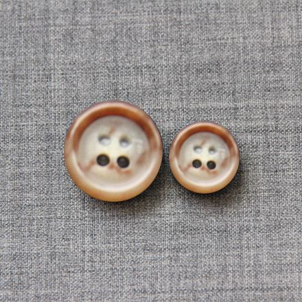 UREA Button  - UREBUT0061