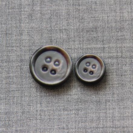 UREA Button  - UREBUT0062