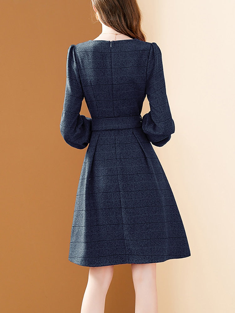 Women's Winter Red Woolen Plaid A-line Lantern Sleeve Dress with Belt (2 Colors)