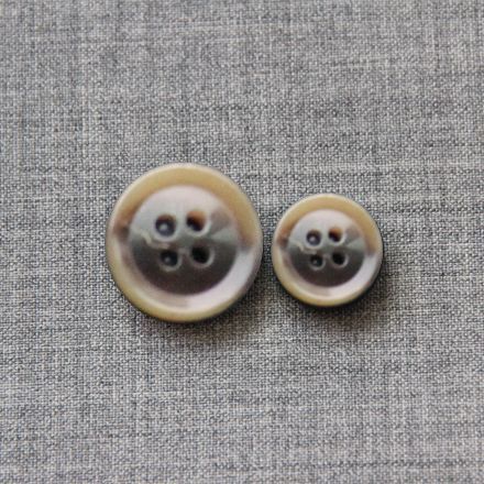 UREA Button  - UREBUT0076