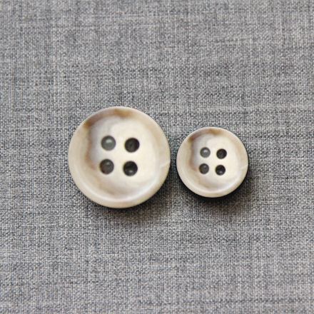 UREA Button  - UREBUT0099