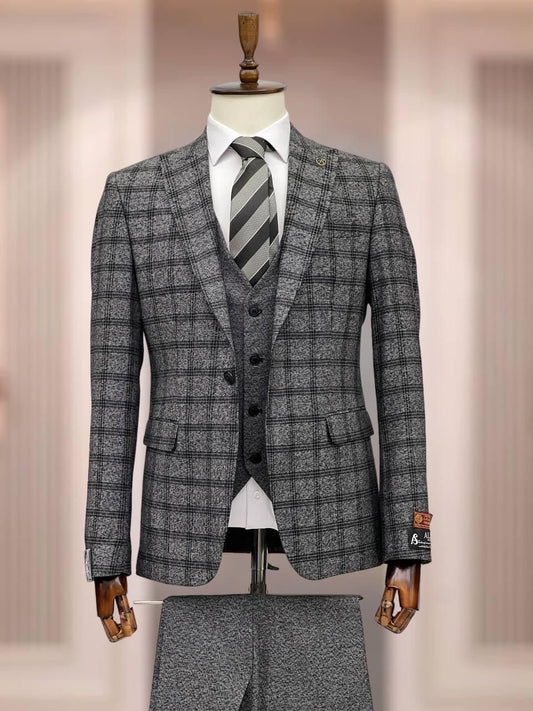 Turkish 3-Piece Suit Wholesale: Authentic 3-Piece Elegance for Discerning Retailers - 6 Suit Pack (Model: AA_Tur_4_1)