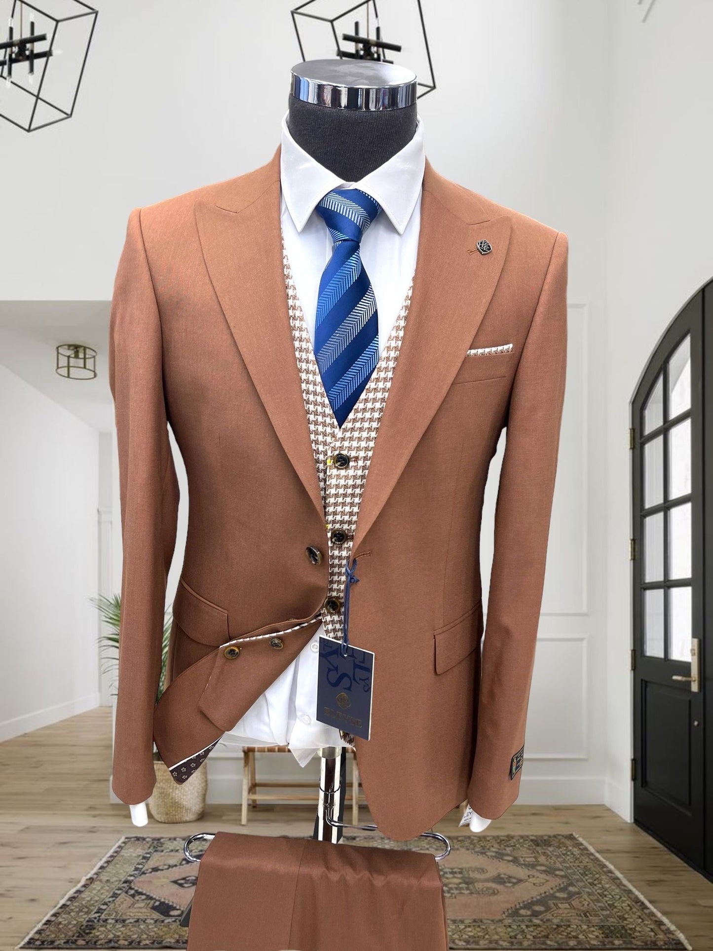 Turkish 3-Piece Suit Wholesale: Authentic 3-Piece Elegance for Discerning Retailers - 6 Suit Pack (Model: AA_Tur_4_199)