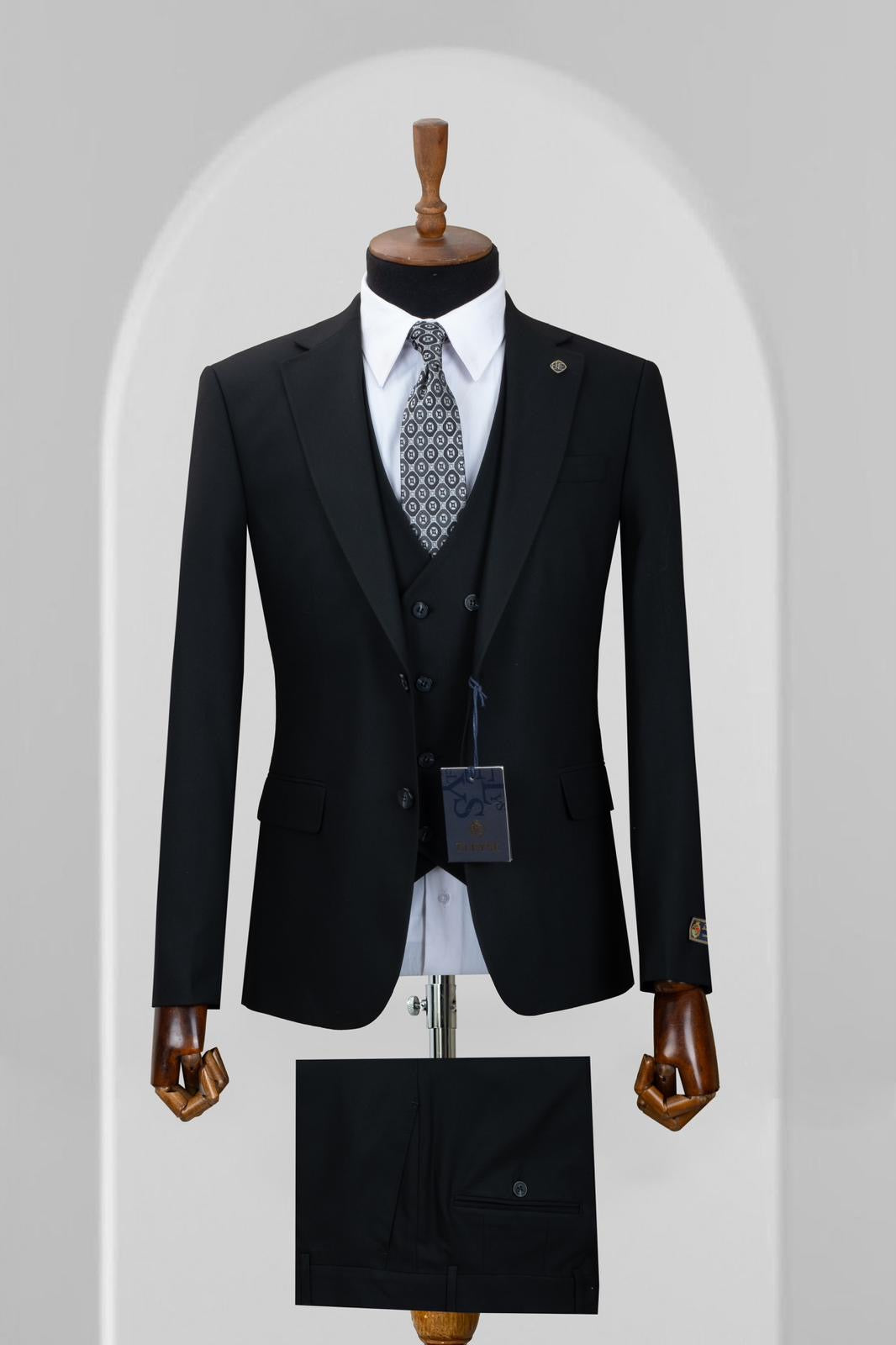 Turkish 3-Piece Suit Wholesale: Authentic 3-Piece Elegance for Discerning Retailers - 6 Suit Pack (Model: AA_Tur_4_209)