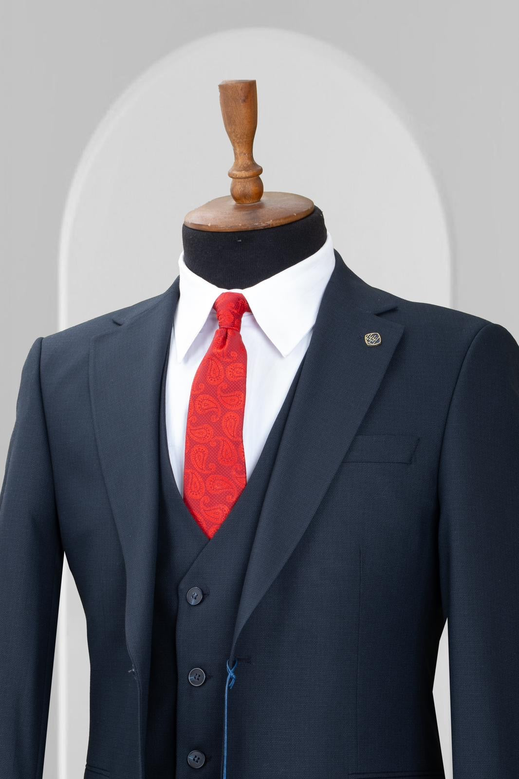 Turkish 3-Piece Suit Wholesale: Authentic 3-Piece Elegance for Discerning Retailers - 6 Suit Pack (Model: AA_Tur_4_211)