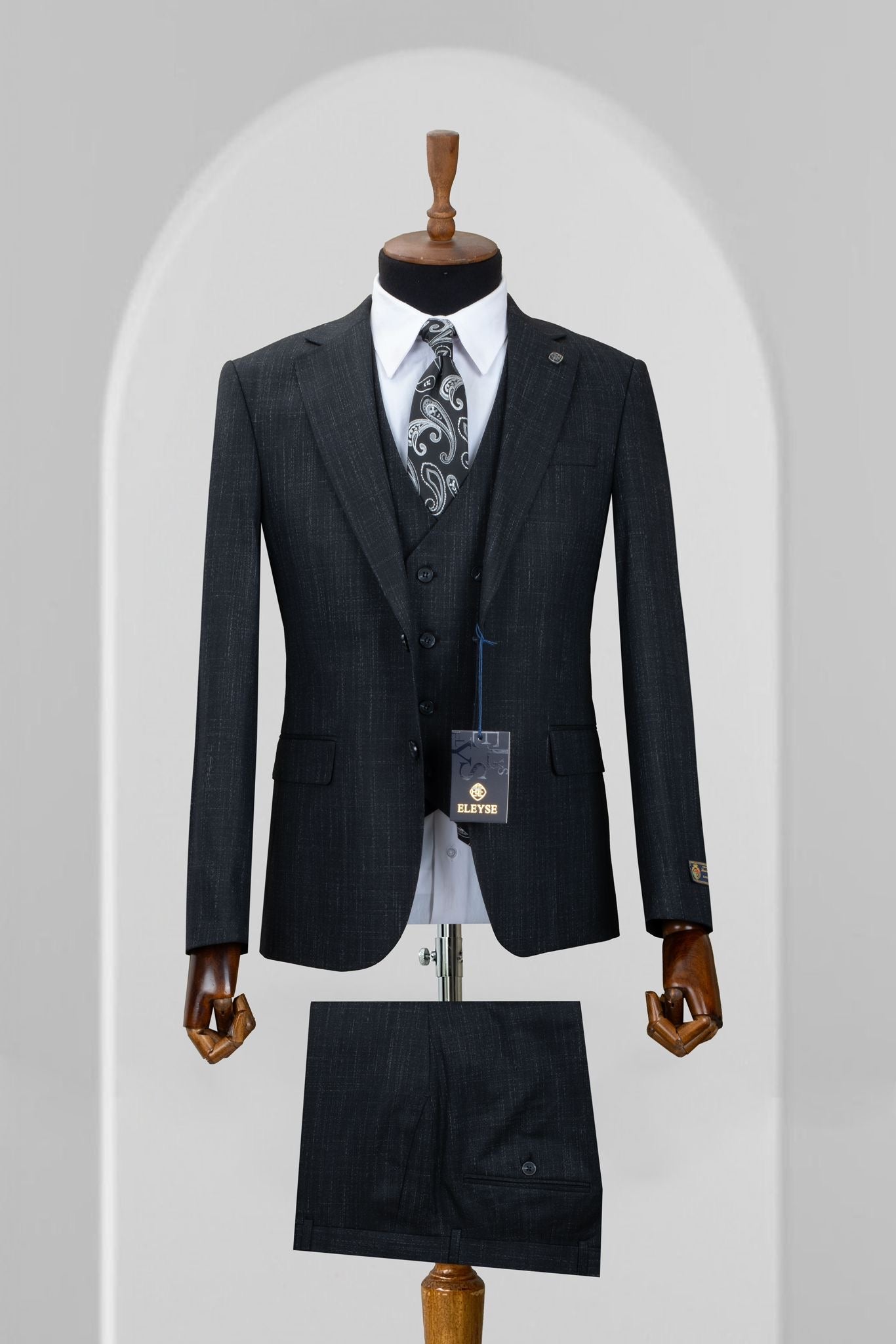 Turkish 3-Piece Suit Wholesale: Authentic 3-Piece Elegance for Discerning Retailers - 6 Suit Pack (Model: AA_Tur_4_224)