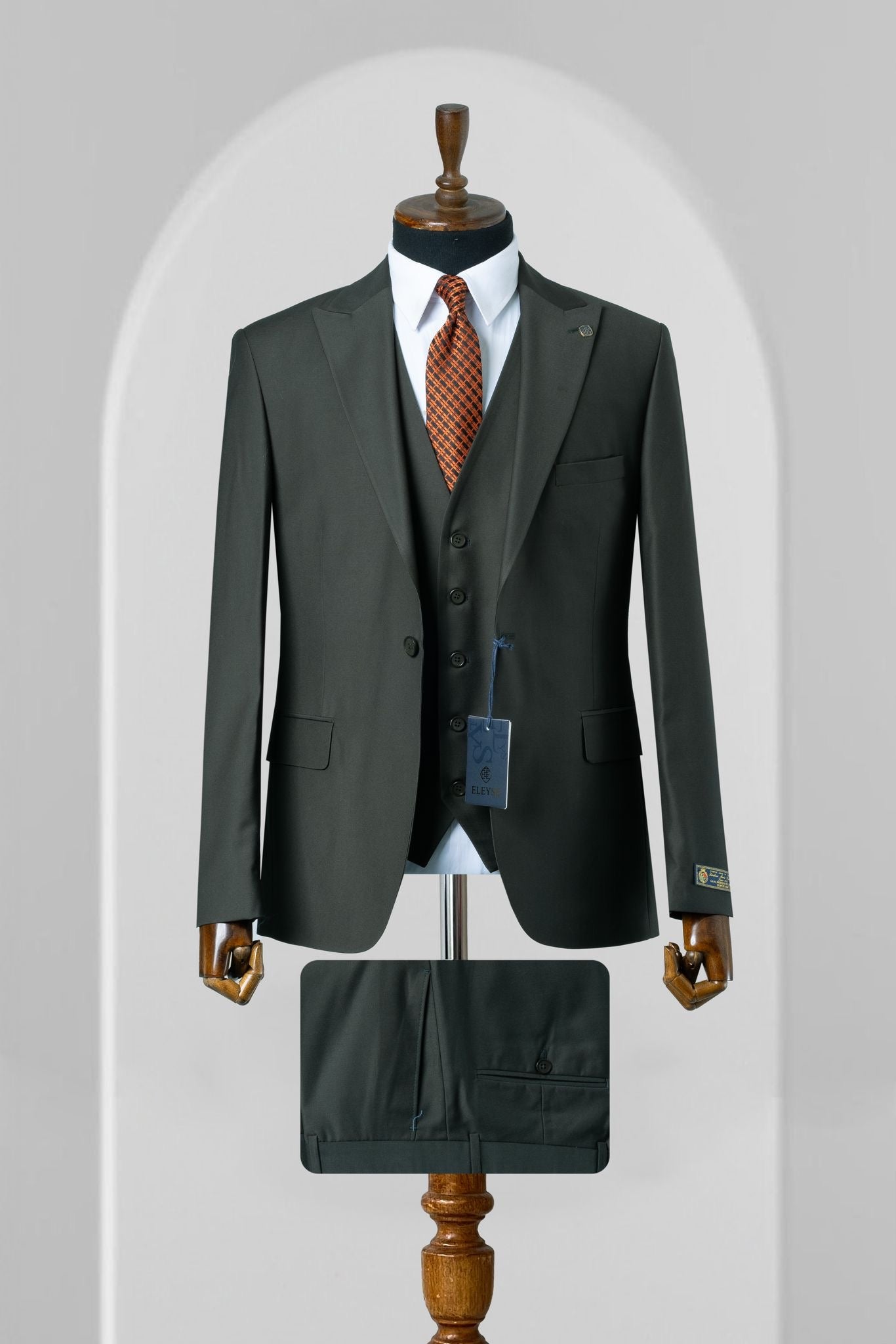 Turkish 3-Piece Suit Wholesale: Authentic 3-Piece Elegance for Discerning Retailers - 6 Suit Pack (Model: AA_Tur_4_252)