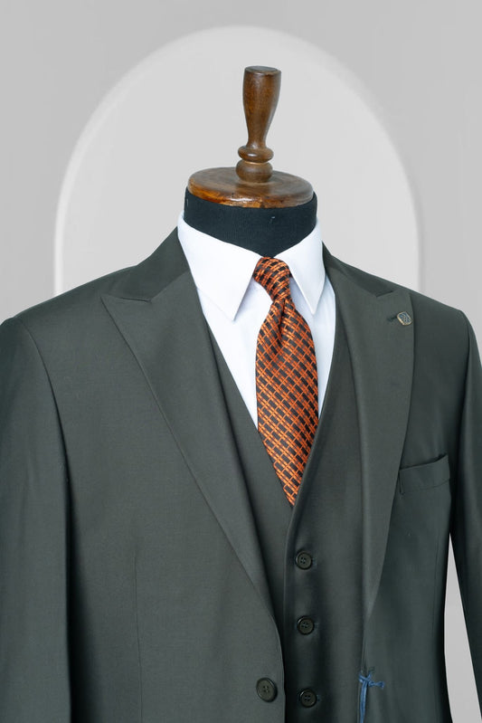 Turkish 3-Piece Suit Wholesale: Authentic 3-Piece Elegance for Discerning Retailers - 6 Suit Pack (Model: AA_Tur_4_253)