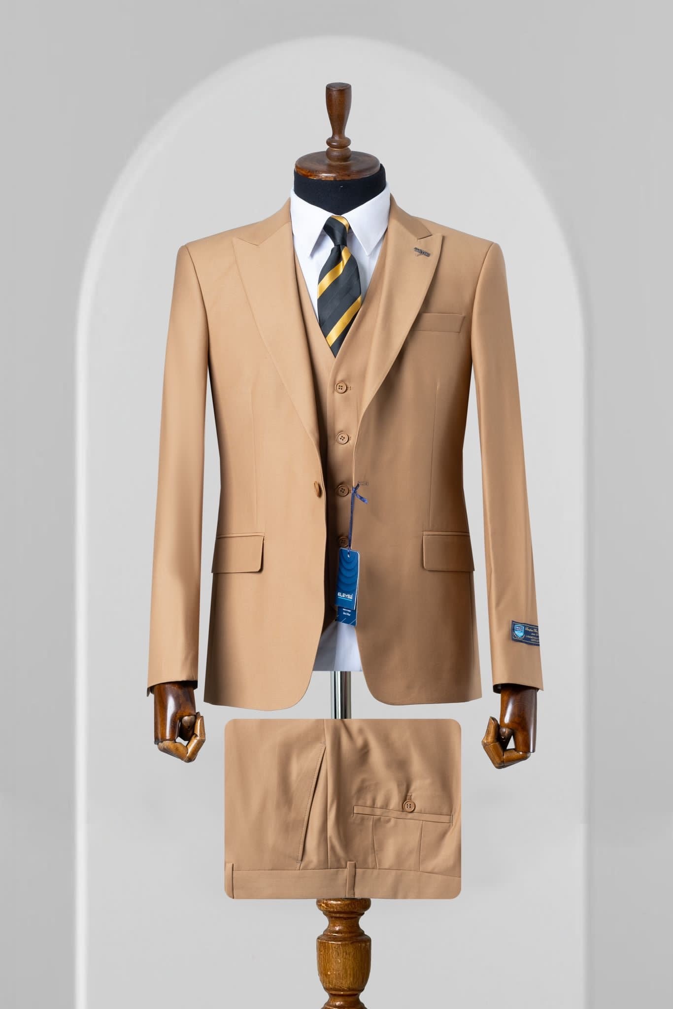 Turkish 3-Piece Suit Wholesale: Authentic 3-Piece Elegance for Discerning Retailers - 6 Suit Pack (Model: AA_Tur_4_269)