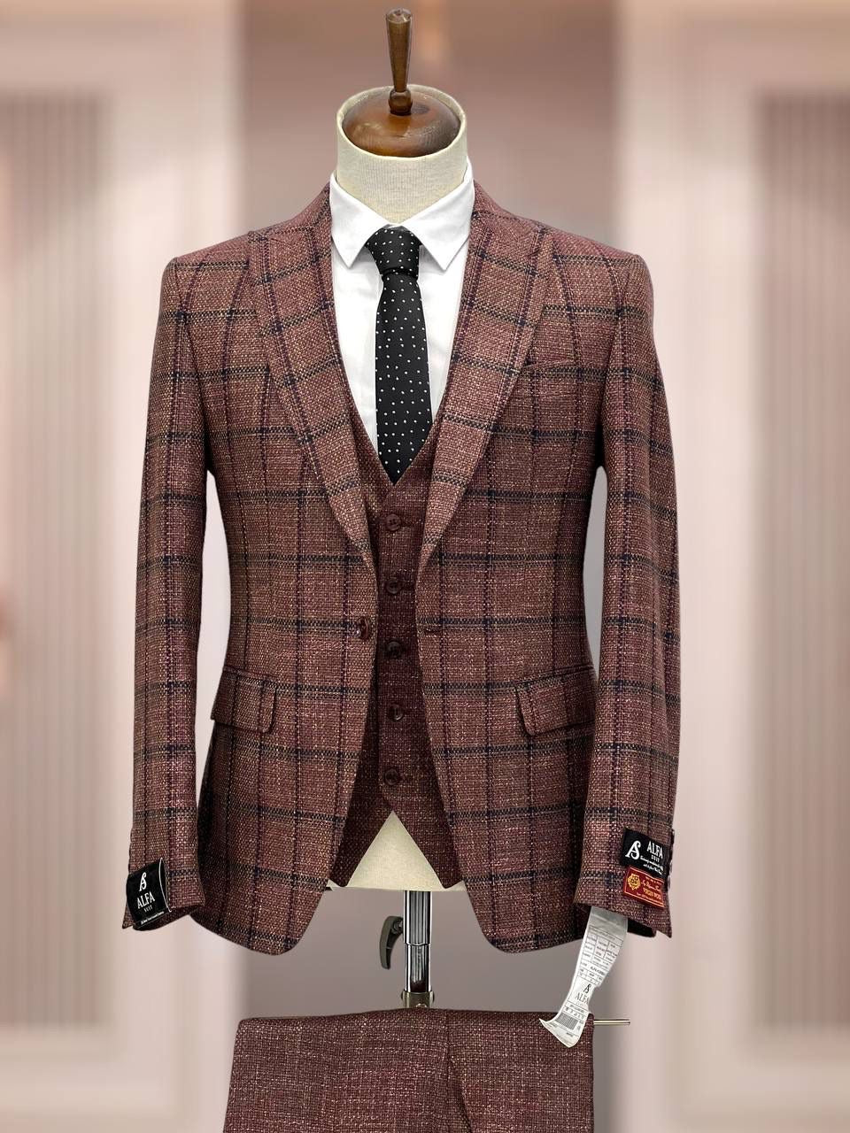 Turkish 3-Piece Suit Wholesale: Authentic 3-Piece Elegance for Discerning Retailers - 6 Suit Pack (Model: AA_Tur_4_27)