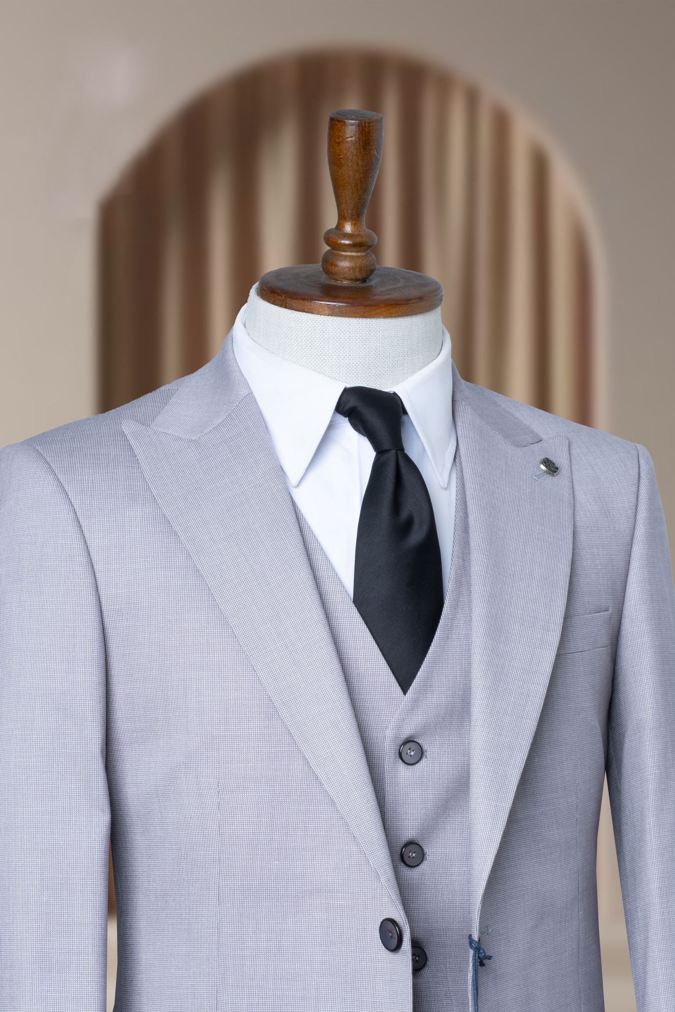 Turkish 3-Piece Suit Wholesale: Authentic 3-Piece Elegance for Discerning Retailers - 6 Suit Pack (Model: AA_Tur_4_345)