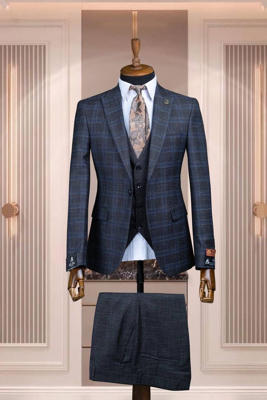 Turkish 3-Piece Suit Wholesale: Authentic 3-Piece Elegance for Discerning Retailers - 6 Suit Pack (Model: AA_Tur_4_34)