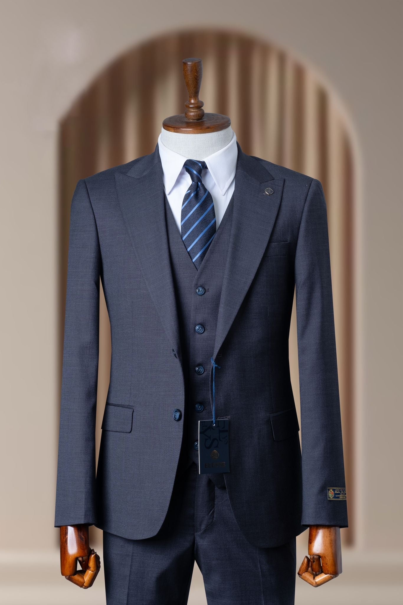 Turkish 3-Piece Suit Wholesale: Authentic 3-Piece Elegance for Discerning Retailers - 6 Suit Pack (Model: AA_Tur_4_360)