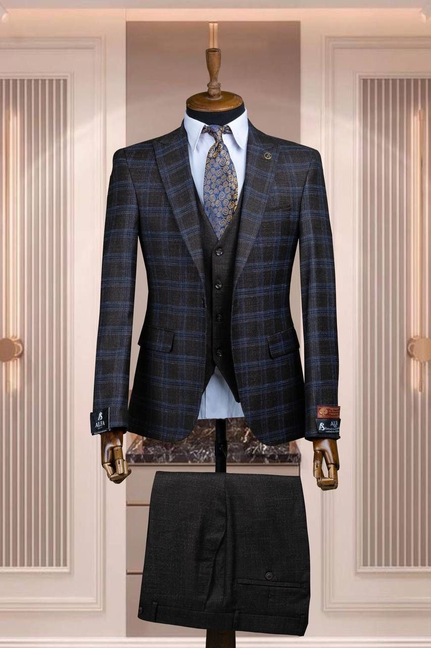 Turkish 3-Piece Suit Wholesale: Authentic 3-Piece Elegance for Discerning Retailers - 6 Suit Pack (Model: AA_Tur_4_37)