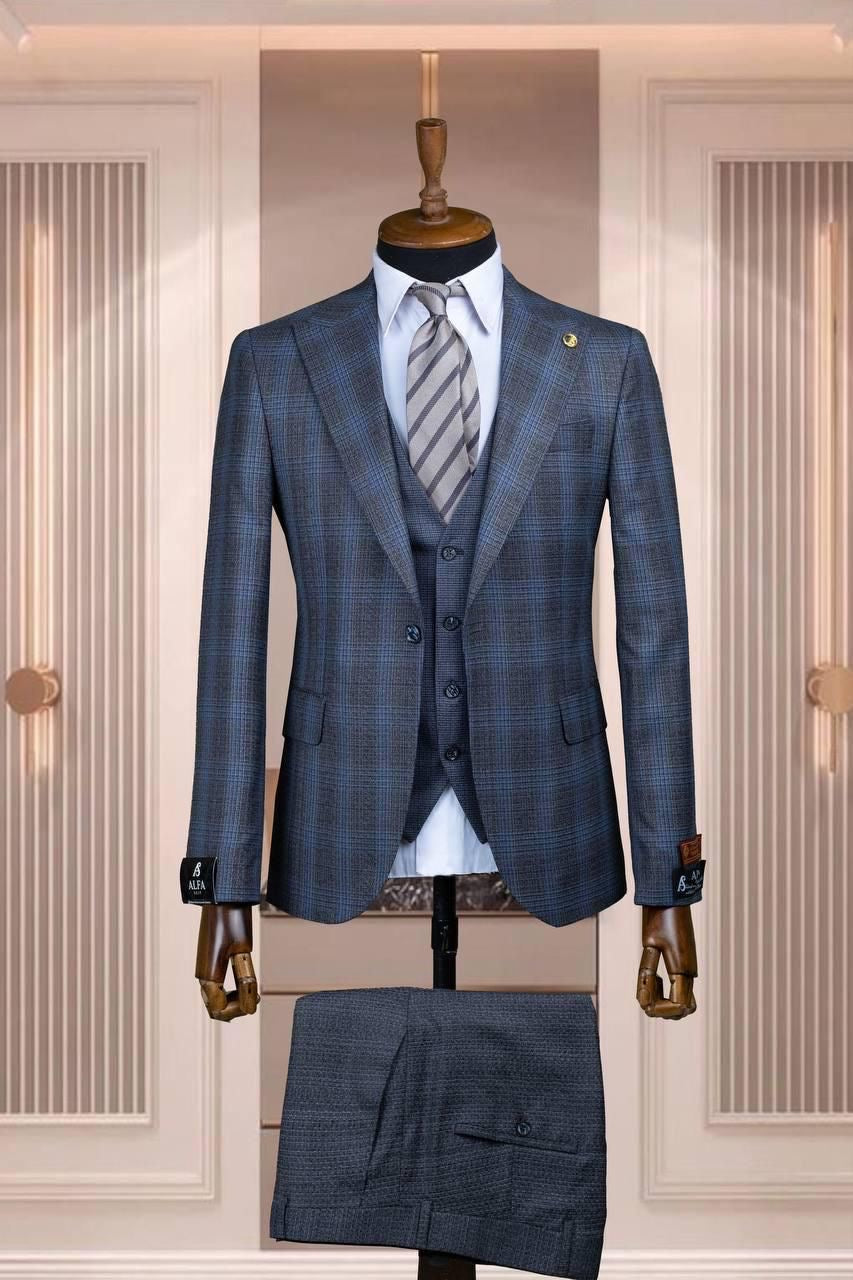 Turkish 3-Piece Suit Wholesale: Authentic 3-Piece Elegance for Discerning Retailers - 6 Suit Pack (Model: AA_Tur_4_41)