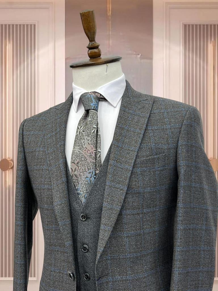 Turkish 3-Piece Suit Wholesale: Authentic 3-Piece Elegance for Discerning Retailers - 6 Suit Pack (Model: AA_Tur_4_69)