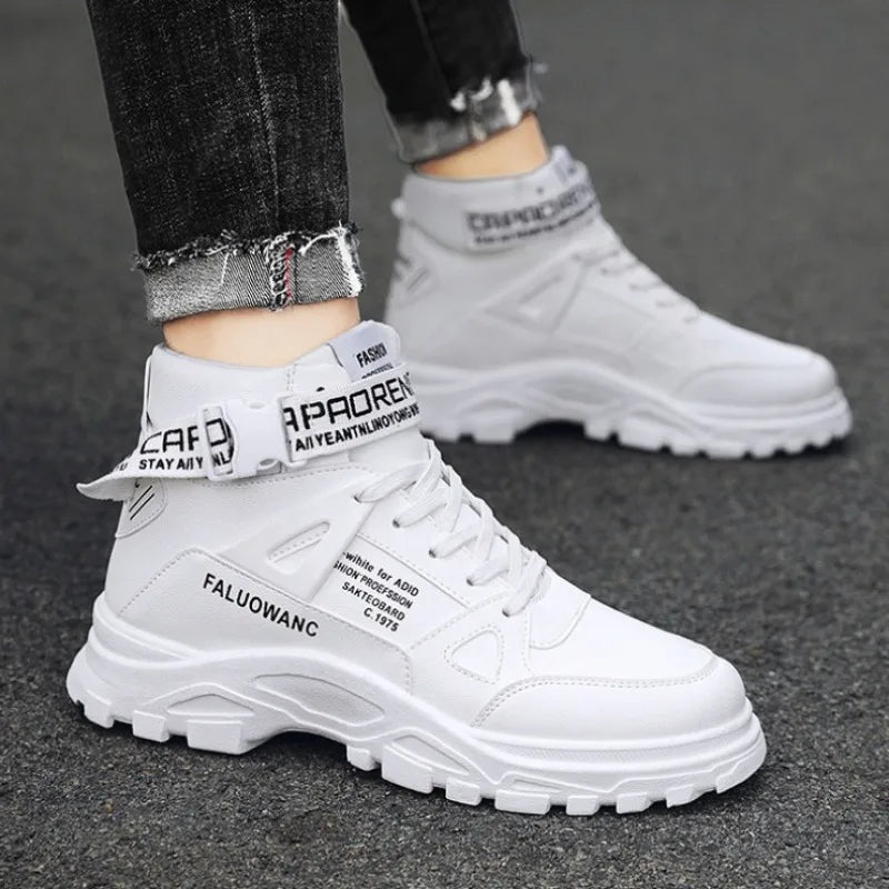 Trendy Men Ankle Boots Fashion Comfort Platform Motorcycle Boots Chelsea Street Casual Shoes Sneakers Britain Leather Boot Botas