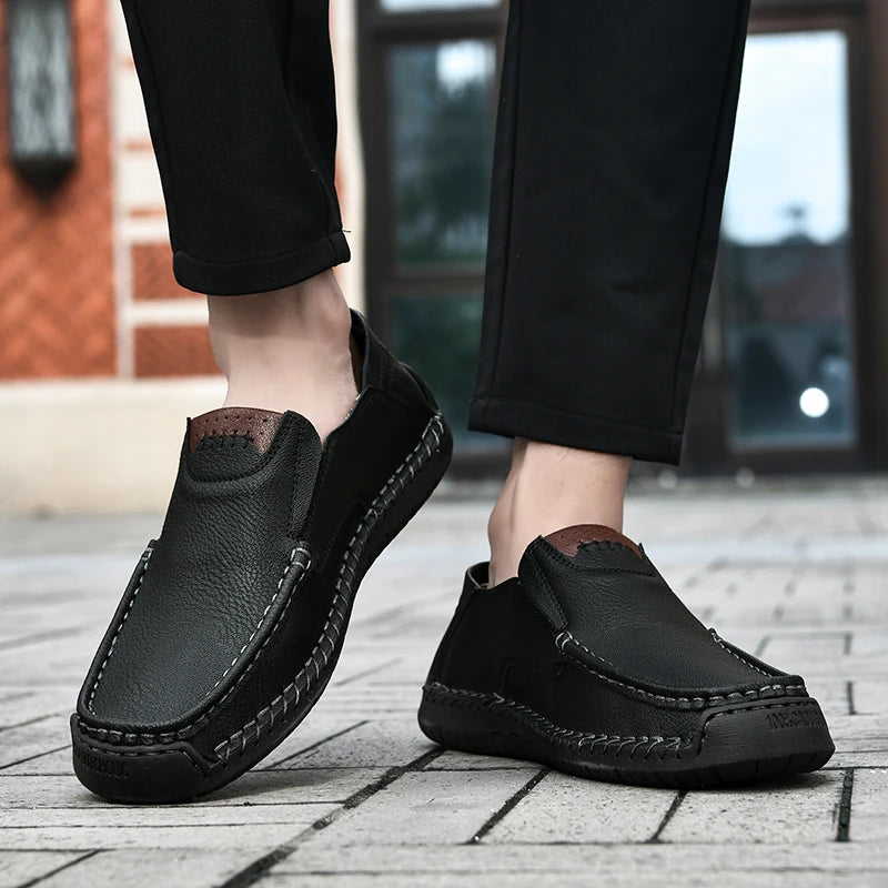 New Handmade Leather Men Shoes Casual Comfortable Men Slip On Leather Loafers Men Flats Hot Sale Moccasins Tooling Shoes Man