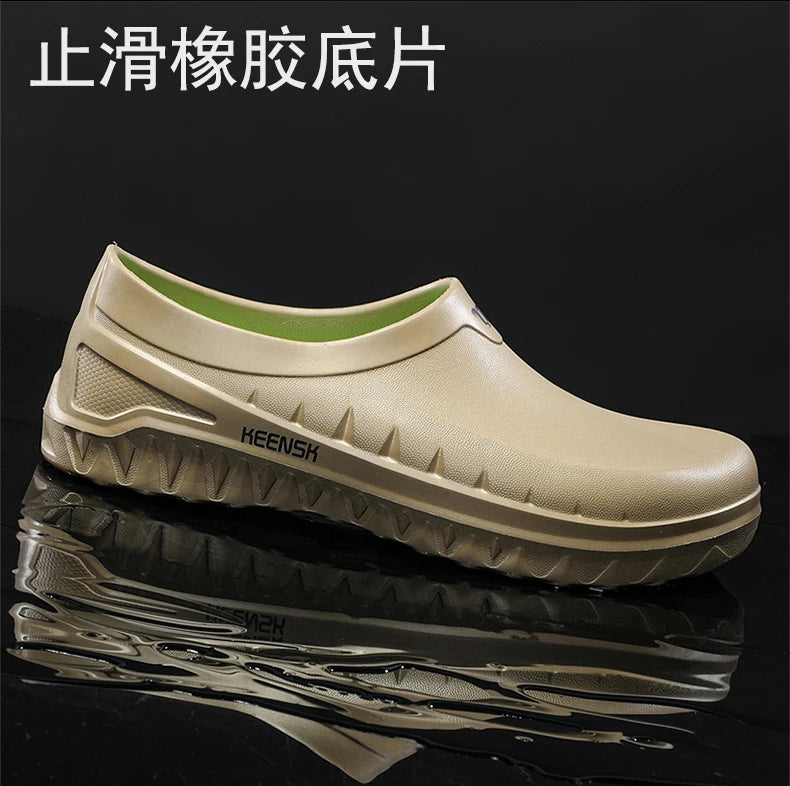 High Quality New Oil-proof Chef Shoes Men's Anti-slip Casual Sandals Mens Slip-on EVA Waterproof Shoes for Men Outdoor Work Shoe