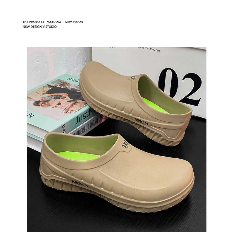 High Quality New Oil-proof Chef Shoes Men's Anti-slip Casual Sandals Mens Slip-on EVA Waterproof Shoes for Men Outdoor Work Shoe