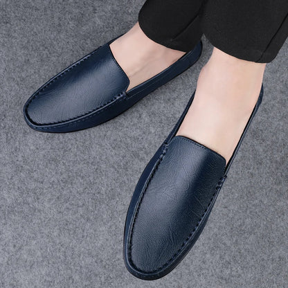 Genuine Leather Loafers Men Design Moccasin Fashion Slip On Soft Flat Casual Men Shoes Adult Male Footwear Handmade Boat Shoes with Fur Inside