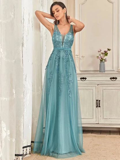 Elegant Evening Dress: Sleeveless V-Neck Backless A-Line Bridesmaid Dress with Exquisite Beading - Dusty Blue