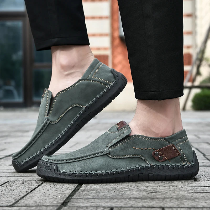 New Handmade Leather Men Shoes Casual Comfortable Men Slip On Leather Loafers Men Flats Hot Sale Moccasins Tooling Shoes Man