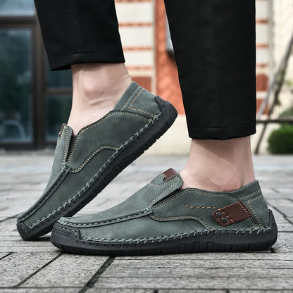 New Handmade Leather Men Shoes Casual Comfortable Men Slip On Leather Loafers Men Flats Hot Sale Moccasins Tooling Shoes Man