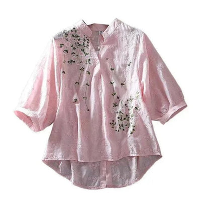 Women's Embroidery Flowers V-neck Half Sleeve Lace Thin Top Blouse (2 Colors)
