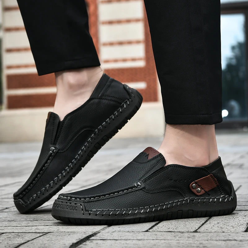 New Handmade Leather Men Shoes Casual Comfortable Men Slip On Leather Loafers Men Flats Hot Sale Moccasins Tooling Shoes Man