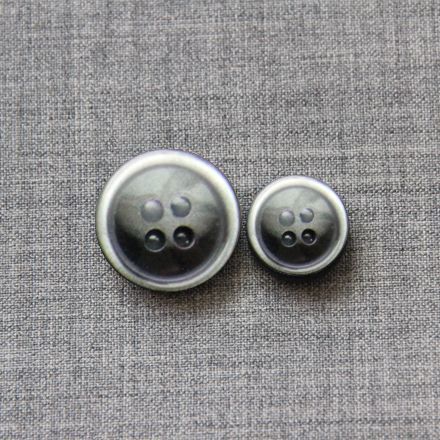Mother of Pearl Button  - MOTBUT0001