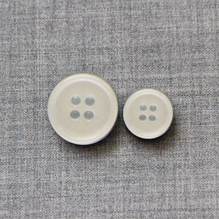 Mother of Pearl Button  - MOTBUT0005