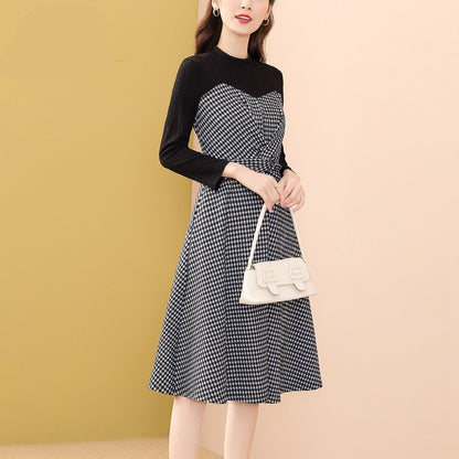 Women's Black Stitching Plaid Mid-length Long Sleeve Winter Slim Knitted Dress