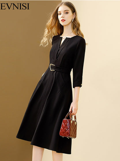 Women's Autumn Black Elegant Solid V-neck A-Line All-match Dress with Belt