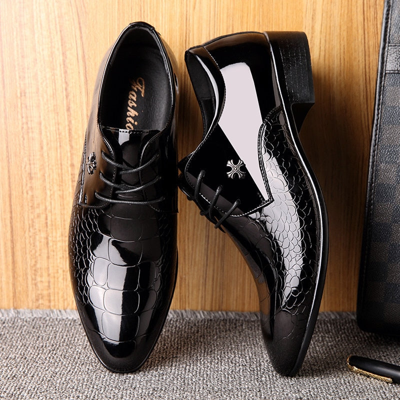 Men's italian oxford patent leather pointed toe  leather shoe